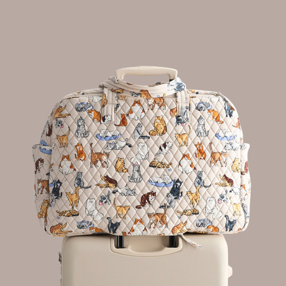 New Vera Bradley A CATS LIFE Large Weekender Travel Luggage Bag Beige - Picture 4 of 8